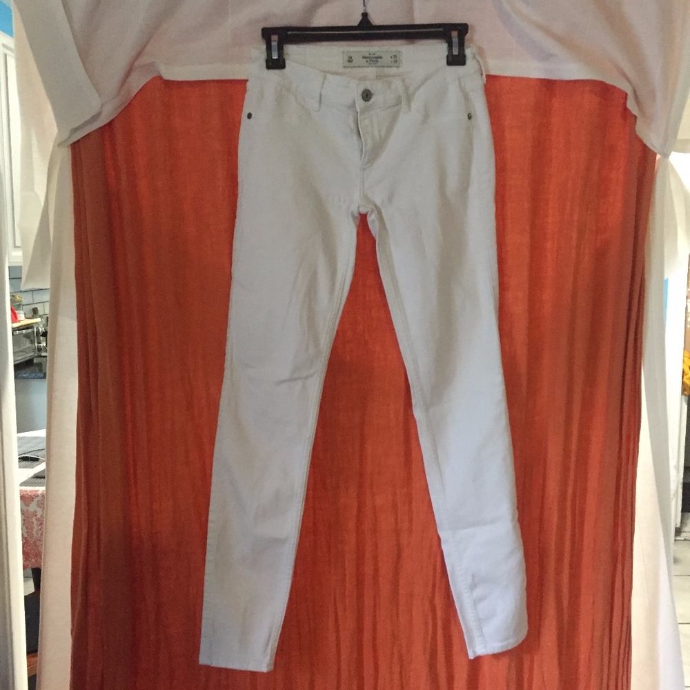 Abercombie & Fitch Low Rise Jean Leggings